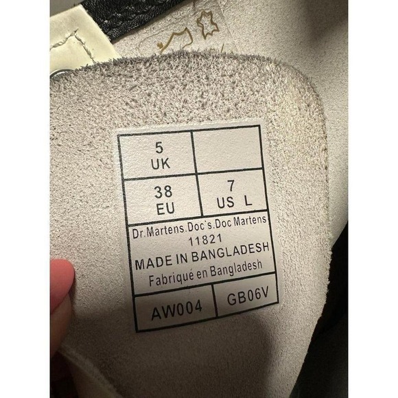 Dr Martens 1460 White Patent Leather Lace Up Combat Boots Womens Size 7 US - Picture 8 of 8